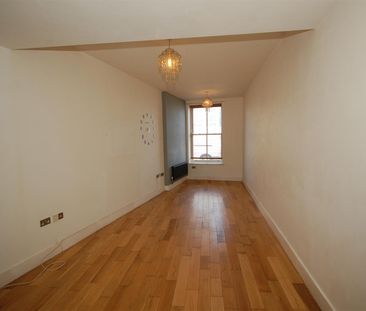 Pier House, New Brighton, 2 bedroom, Apartment - Photo 1