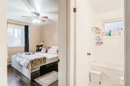 For Lease - 30 Marchington Circle Unit# Main floor, Toronto, Ontario - Photo 4