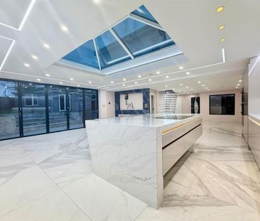 6 Bedroom House To Let - Photo 4