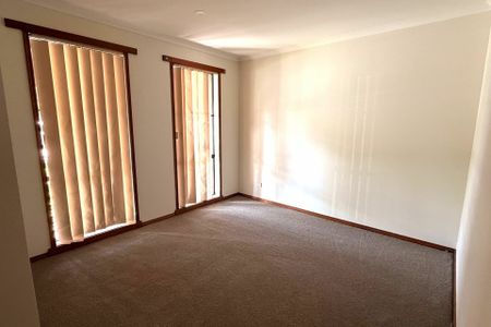 1 Geoffrey Court, Narre Warren VIC - Photo 3