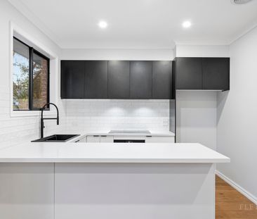 13B Kalinda Rd, Croydon VIC 3136 - House For Rent | Domain - Photo 6