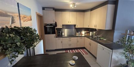 Appartement te huur in Meerbeke voor € 915 met 2 slaapkamers - Photo 4