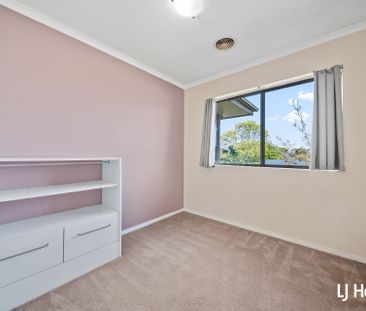 6 Galvin Place, Holt ACT 2615 - House For Rent | Domain - Photo 4