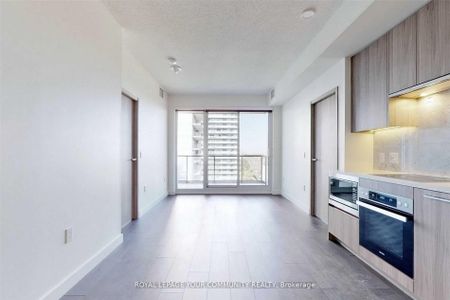 For Lease - 85 Mcmahon Drive Unit# 2801, Toronto, Ontario - Photo 5