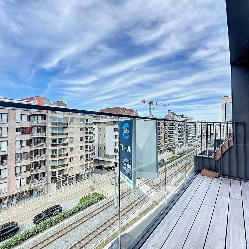 Stijlvol en lichtrijk nieuwbouw dakappartement nabij de Zeedijk en de site van de Heldentoren. - Foto 1