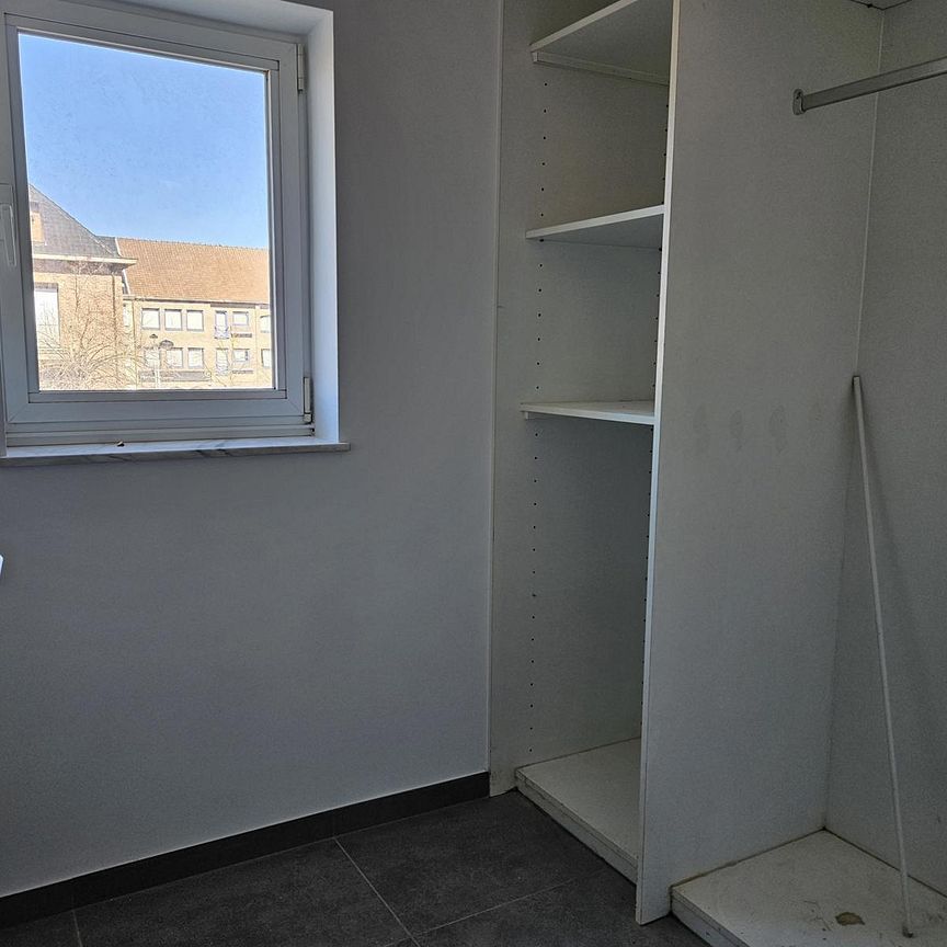 Gerenoveerd appartement met 2 slaapkamers - Foto 1