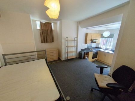 255a Upperthorpe - Photo 2