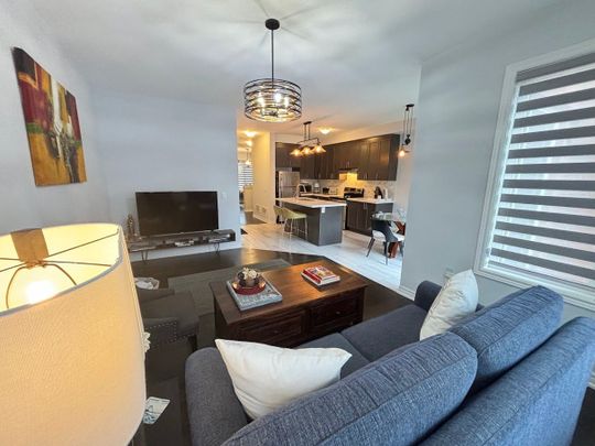 For Lease - 3 Frederick Pearson Street, East Gwillimbury, Ontario - Photo 1