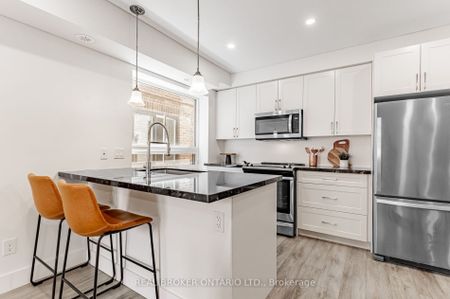 For Lease - 1088 Avenue Road Unit# B, Toronto, Ontario - Photo 2