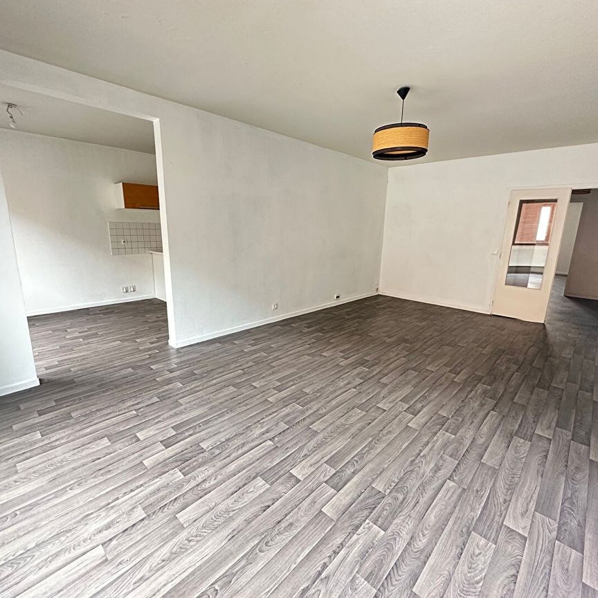 Location Appartement 3 pièces 93m² - Photo 1