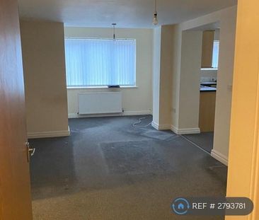 2 bedroom flat to rent - Photo 4