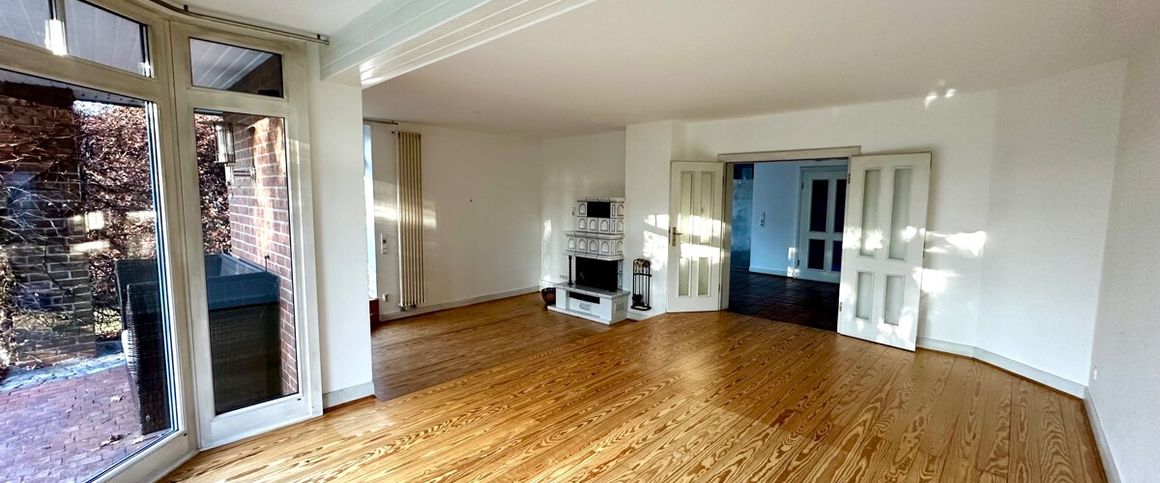 Lichtdurchflutete Erdgeschosswohnung in Volksdorf! - Foto 1