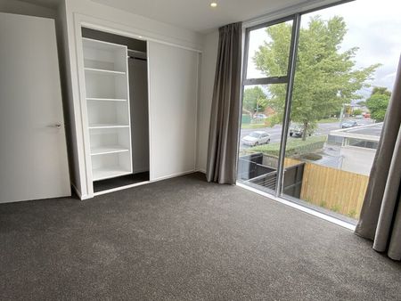 Brand New Pet Friendly Townhouse - Photo 2