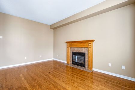 For Lease - 321 Upcountry Drive, Stittsville - Munster - Richmond, Ontario - Photo 5
