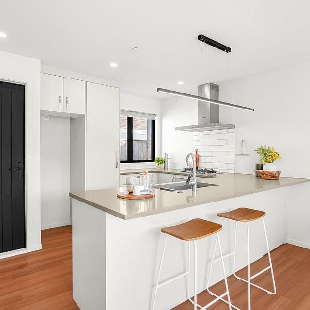 Affordable Central Upper Hutt Living - Photo 1