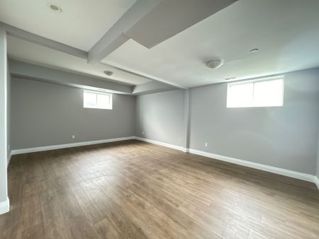 For Lease - 320 Tremblay Road Unit# 4, Alta Vista and Area, Ontario - Photo 4