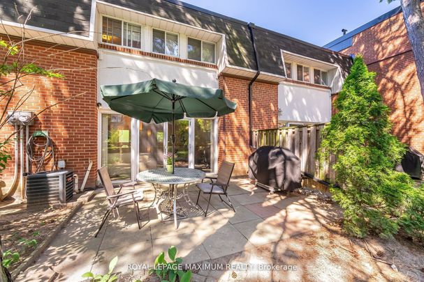 For Lease - 90 George Henry Boulevard Unit# 17, Toronto, Ontario - Photo 1