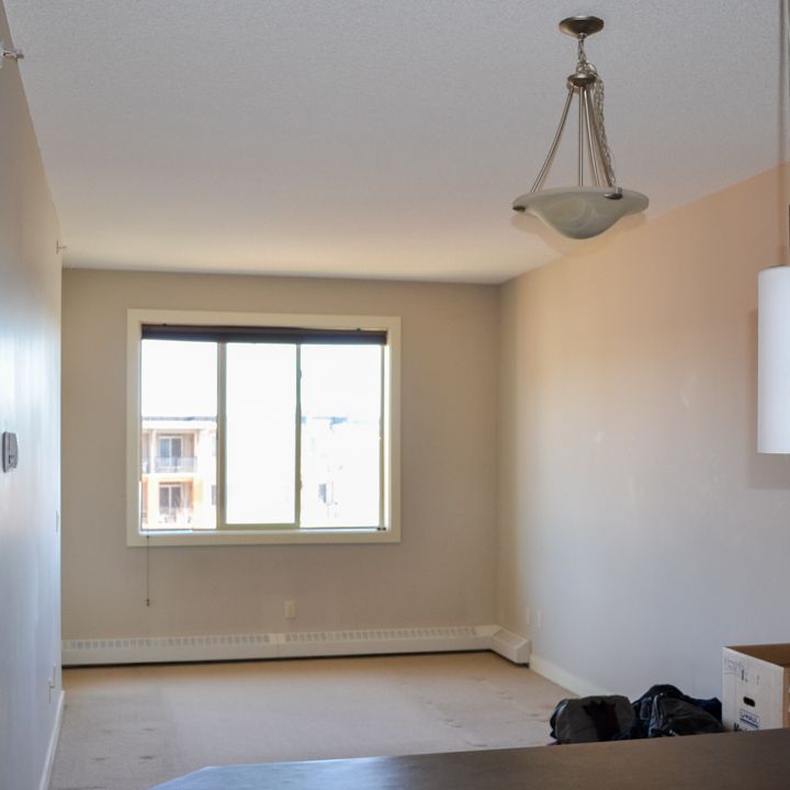 2 Bedroom Condo In West Dover | Heat & Water Included | Underground Parking - Photo 1