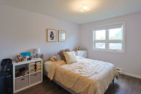 For Lease - 15 Jacksway Crescent Unit# 215, London North, Ontario - Photo 5
