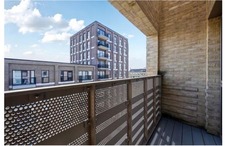 Room in a Shared Flat, Carraway Street, RG1 - Photo 5