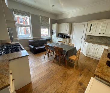 Room in a Shared House, High Road, NW10 - Photo 4