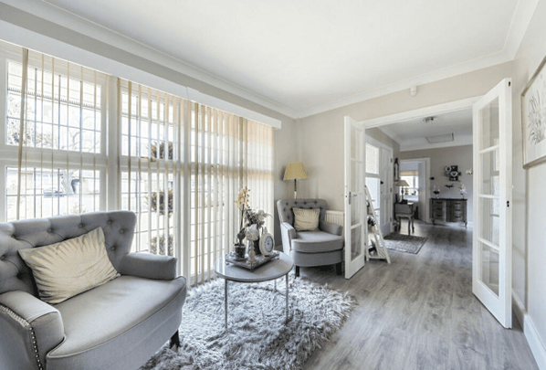 Worcester Gardens, Worcester Park, KT4 - Photo 1