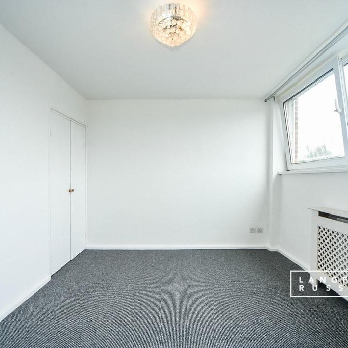 2 bedroom maisonette to rent - Photo 1