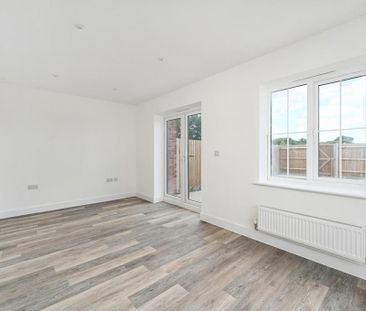 3 bedroom end of terrace house to rent - Photo 6