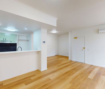 STYLISH APARTMENT ON THE EDGE OF THE CBD - Photo 6