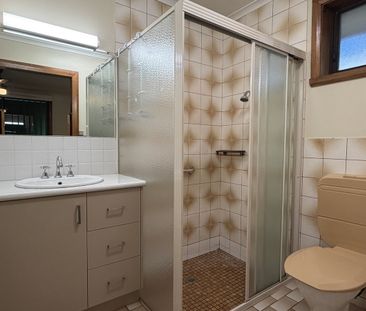 10 Blaxland Street, Shepparton VIC 3630 - Photo 3