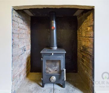 2 bedroom end of terrace house to rent - Photo 3