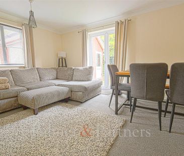 3 bedroom terraced house to rent - Photo 1
