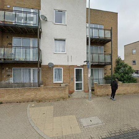 1 Bed Flat, Newham Way, E6 - Photo 1