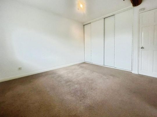1 bedroom semi-detached house to rent - Photo 1