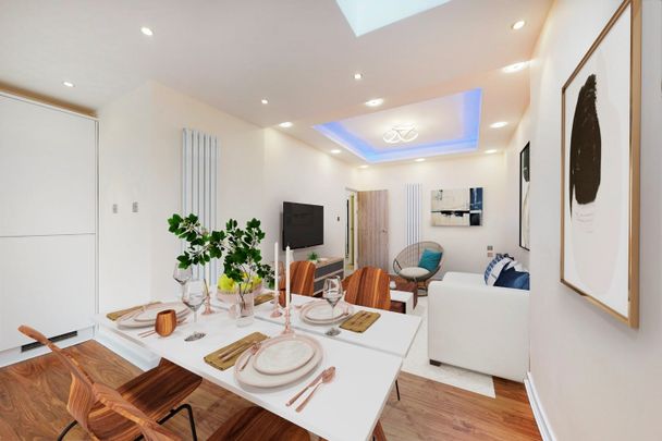 5 Bed Terraced House, Highbury Gardens, IG3 - Photo 1