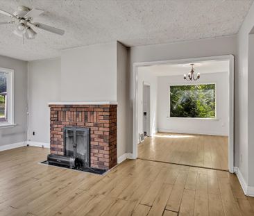 For Lease - 878 Chemong Road, Peterborough, Ontario - Photo 2