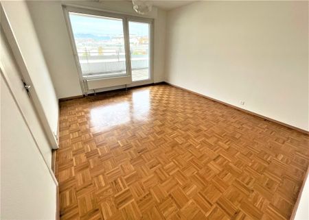 Appartement en attique avec grande terrasse - Photo 2