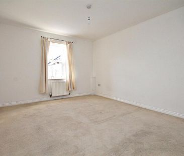 2 bedroom private hall to rent - Photo 4