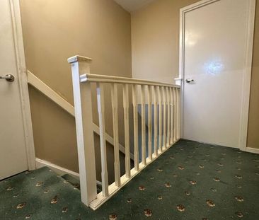 Walton Crescent, Blackburn - Photo 1