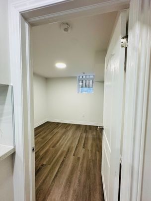 For Lease - 10 Nuttall Street, Brampton, Ontario - Photo 1