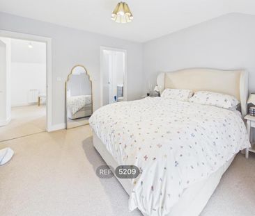 2 bedroom terraced house to rent - Photo 4