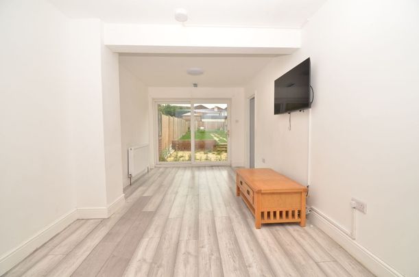 4 bedroom - Photo 1