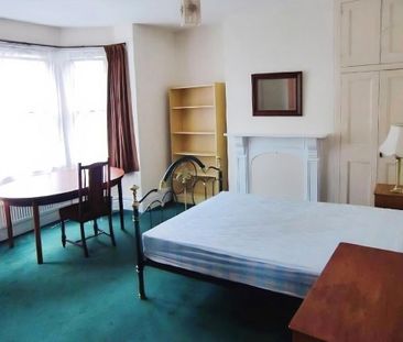 5 bedroom terraced house to rent - Photo 3