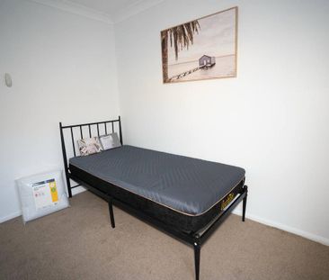 Room for Rent in Parkwood 4214 – Near Griffith University and Gold ... - Photo 4