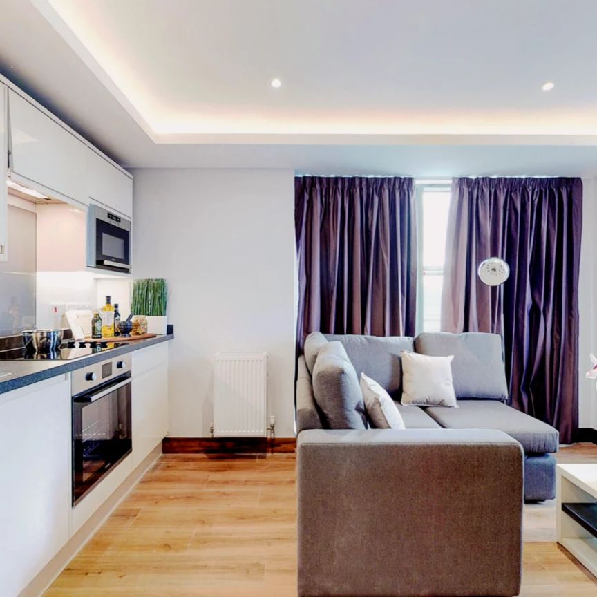 Studio Deluxe - Photo 1