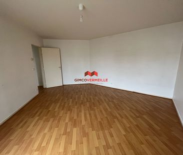 Location Appartement 2 pièces 44m² - Photo 3