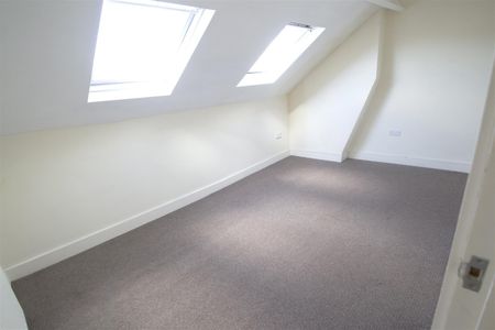 2 Bedroom Flat for rent in Doncaster Road, Mexborough, Doncaster - Photo 2