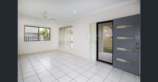 COMFORTABLE 4 BEDROOM FAMILY HOME IN DEERAGUN! - Photo 1