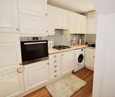 1 bedroom end of terrace house to rent - Photo 2