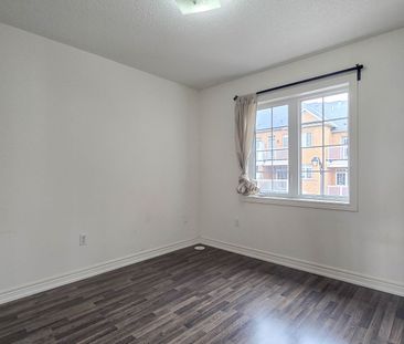For Lease - 8 Larry Grove Way, Markham, Ontario - Photo 6